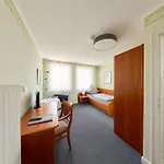 Am Sueltebrunnen 3*