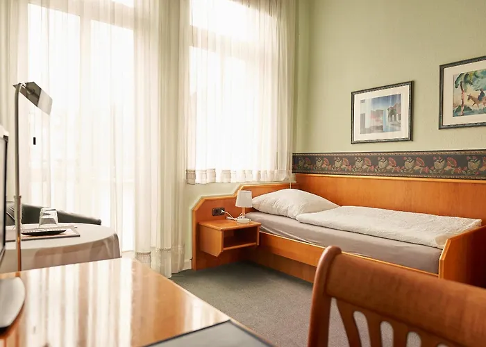 Am Sueltebrunnen 3* Bad Oeynhausen